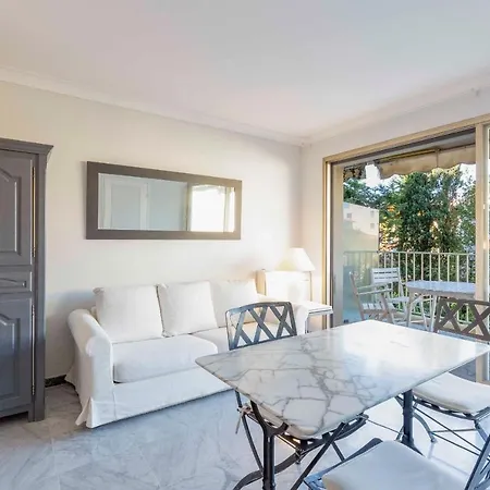 Lägenhet Chez J-p - 100m 2-4pers Terrace Sea View Pool Garage Antibes