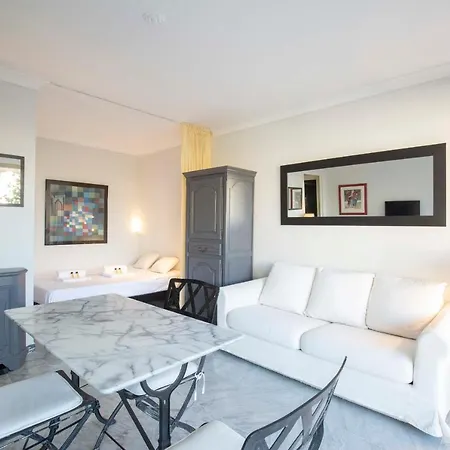 Chez J-p - 100m 2-4pers Terrace Sea View Pool Garage * Антіб