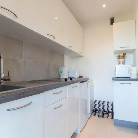 Chez J-p - 100m 2-4pers Terrace Sea View Pool Garage Apartamento Antibes